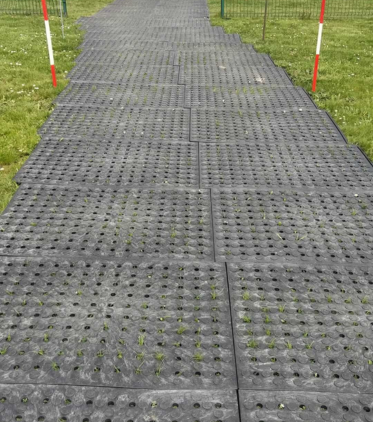 Floor site track